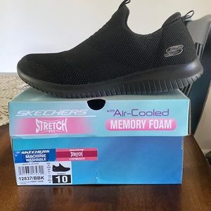 Women’s Ultra Flex size 10